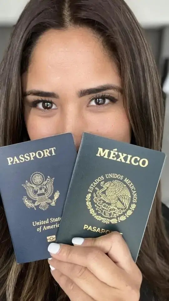 DNExpress client holding their Mexican and U.S. passports